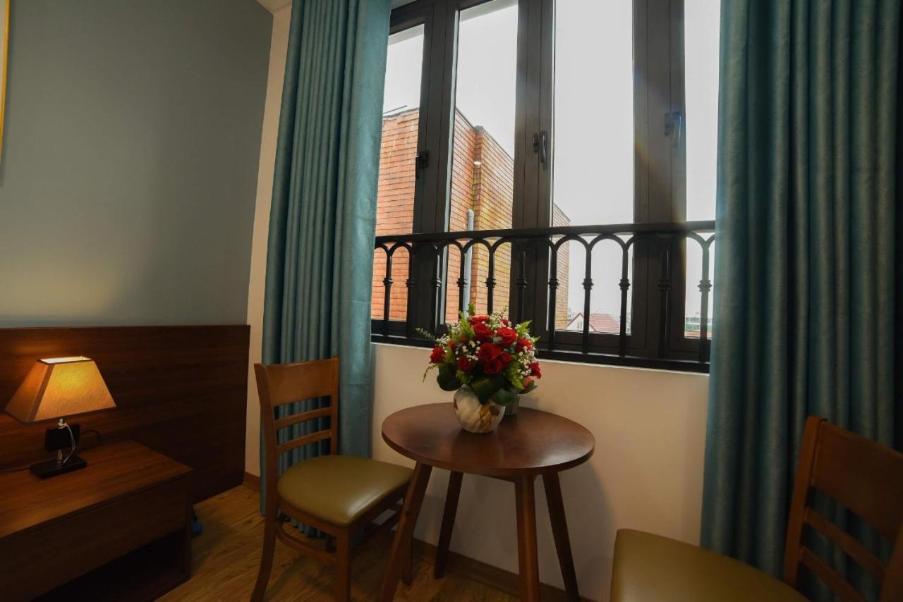 Anan Homestay เว้ ห้อง รูปภาพ